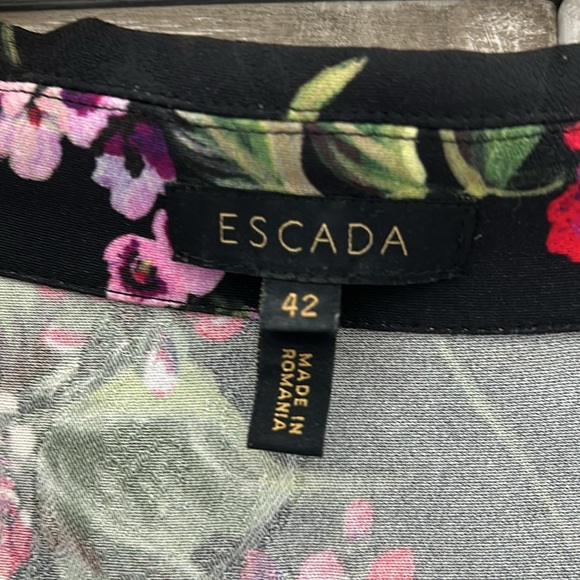 Vibrant Floral ESCADA Tunic, Size 42 (Large) - Picture 3 of 8